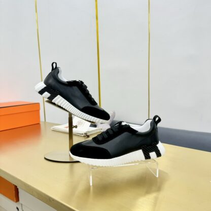 Hermès Spring and Summer Couple's Black and White Color Matching Sports Casual Shoes - Image 7