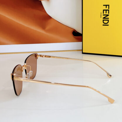 FENDI fashion trend sunglasses - Image 8