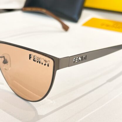 FENDI fashion trend sunglasses - Image 8