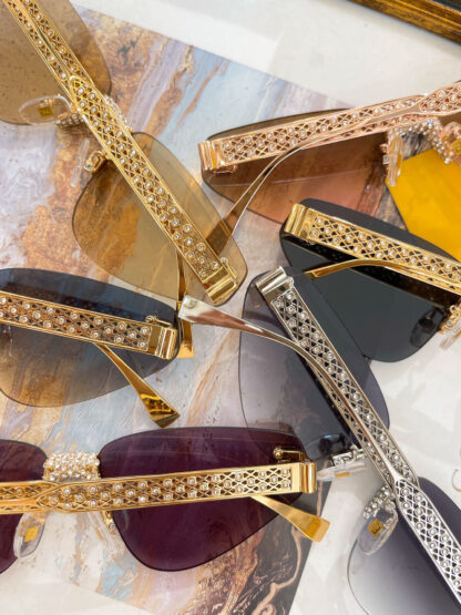 FENDI fashion trend sunglasses - Image 8