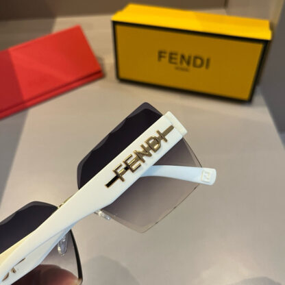 FENDI fashion trend sunglasses - Image 8