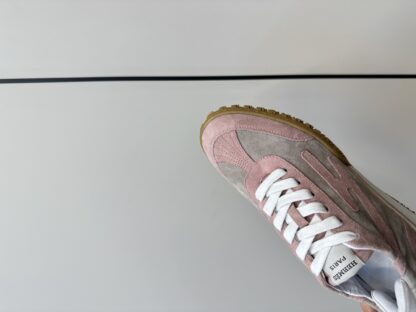 Hermès pink apricot goatskin contrasting sneakers, 2cm thick sole - Image 7