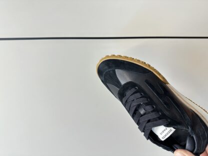 Hermès black and brown goatskin contrasting sneakers, 2cm thick sole - Image 7