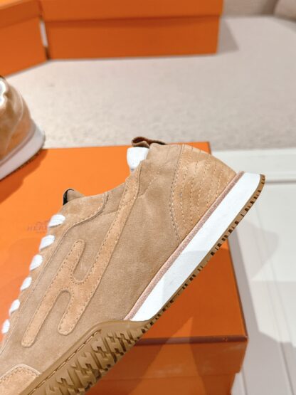Hermès apricot brown goatskin contrasting sneakers, 2cm thick sole - Image 7