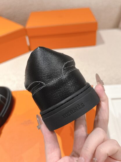 Hermes couple's pure black kelly shoe buckle classic flat casual shoes - Image 7