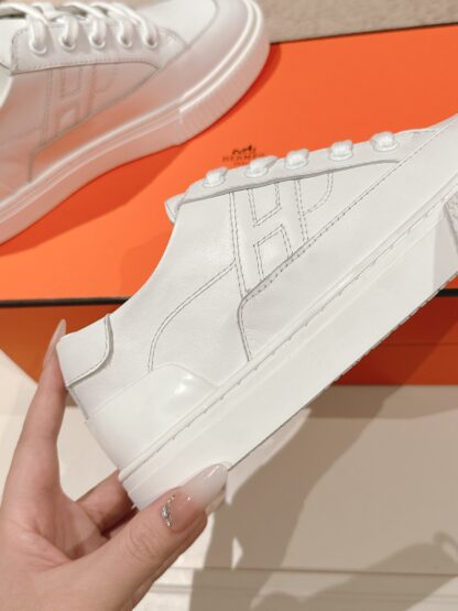 Hermes couple pure white fashion retro casual skateboard shoes - Image 8