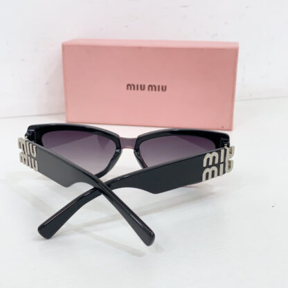 Miu Miu trendy fashion sunglasses - Image 9