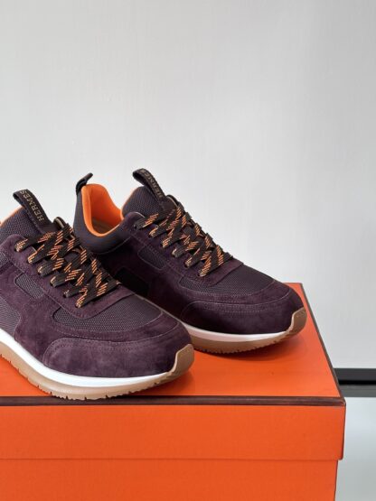 Hermès lightweight and versatile fashion dark red sneakers - Image 8