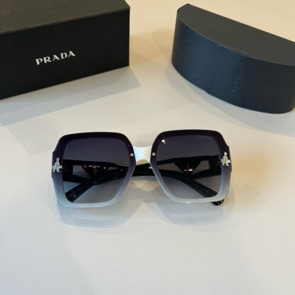 Prada fashion trend sunglasses - Image 8