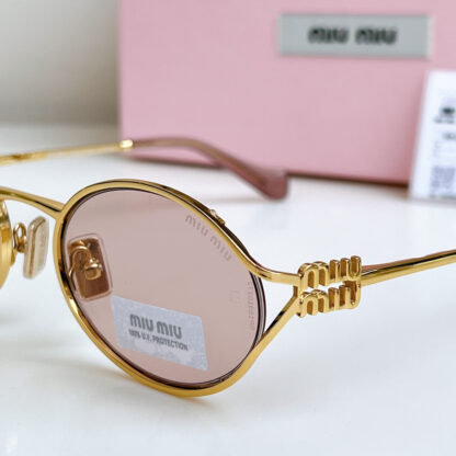 Miu Miu trendy fashion sunglasses - Image 9