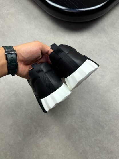 Hermès high-end black and white thick-soled casual shoes - Image 7