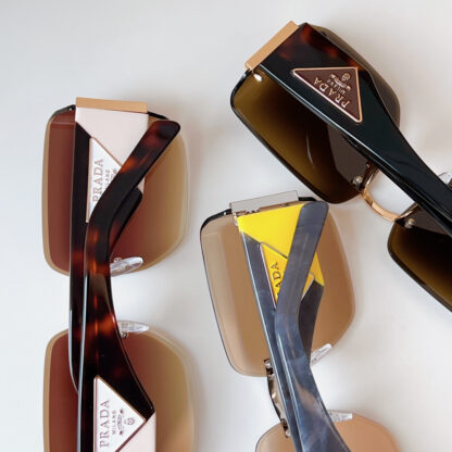 Prada fashion trend sunglasses - Image 8