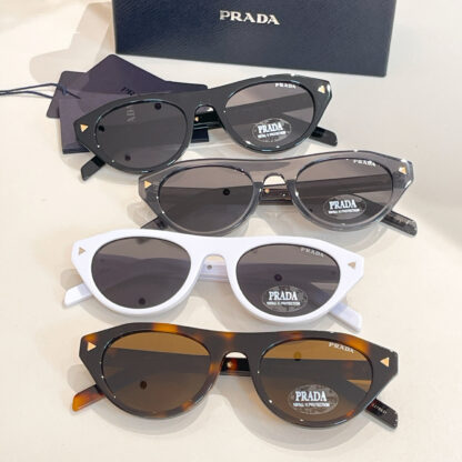 Prada fashion trend sunglasses - Image 8