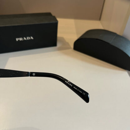 Prada fashion trend sunglasses - Image 8