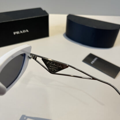 Prada fashion trend sunglasses - Image 9
