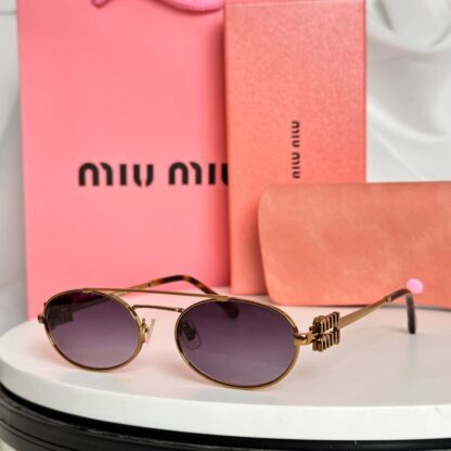 Miu Miu trendy fashion sunglasses - Image 8