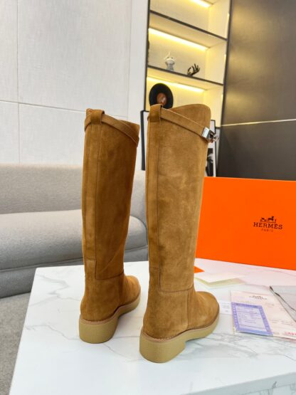 Hermès classic kelly buckle brown velvet fashion mid-calf boots - Image 7