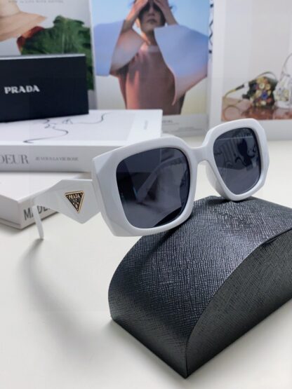 Prada fashion trend sunglasses - Image 8