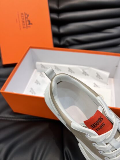 Hermes men's white apricot soft and comfortable casual sports shoes - Image 8