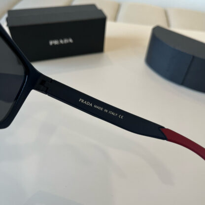 Prada fashion trend sunglasses - Image 8
