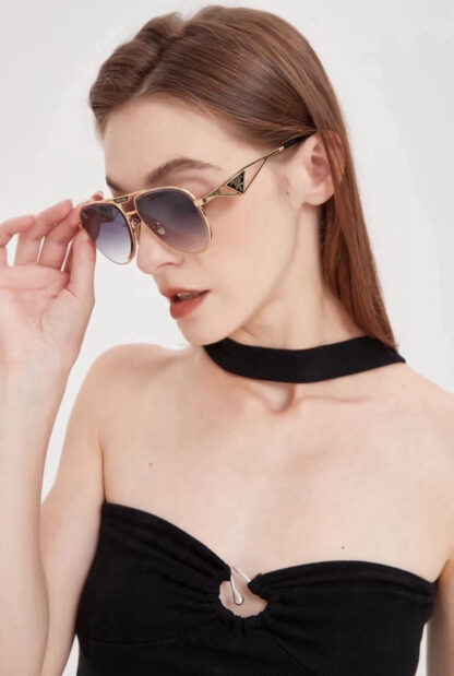 Prada fashion trend sunglasses - Image 8