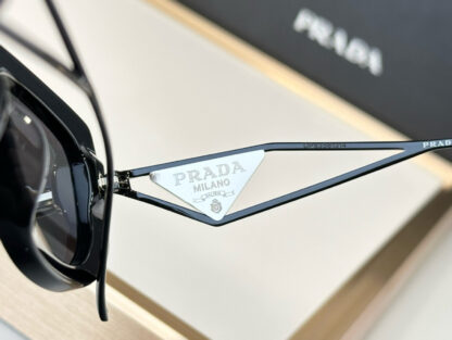 Prada fashion trend sunglasses - Image 8