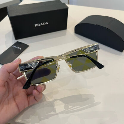 Prada fashion trend sunglasses - Image 8
