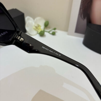 Prada fashion trend sunglasses - Image 8