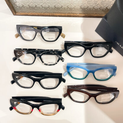Prada fashion trend sunglasses - Image 8