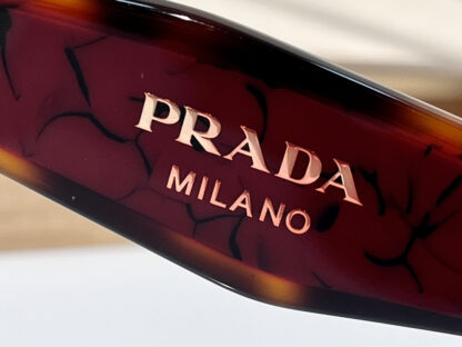 Prada fashion trend sunglasses - Image 8