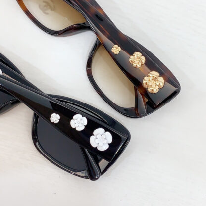 Chanel Fashion Sunglasses - Image 9