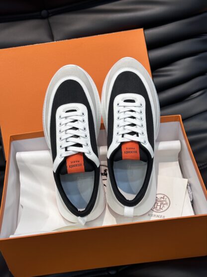 Hermès men's black and white soft and comfortable casual sports shoes - Image 8
