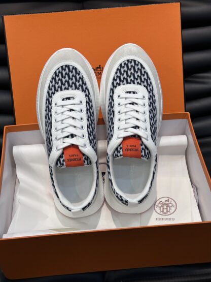 Hermes men's comfortable and soft white and black color matching casual sports shoes - Image 8