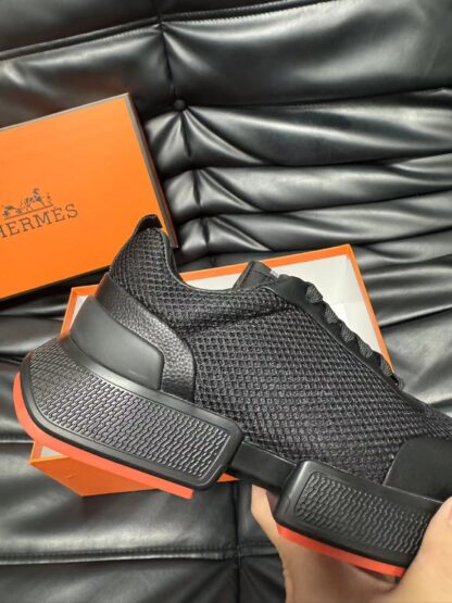 Hermes leather mesh breathable black high-end temperament casual shoes - Image 8