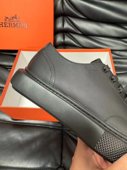 Hermes black high-end leather casual shoes - Image 8