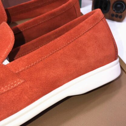 Hermès orange-red couple's high-end classic loafers - Image 8