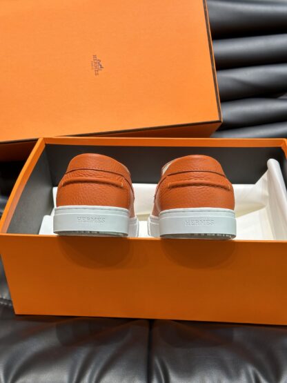 Hermès Classic Men's Orange Soft and Durable Casual Loafers - Image 8