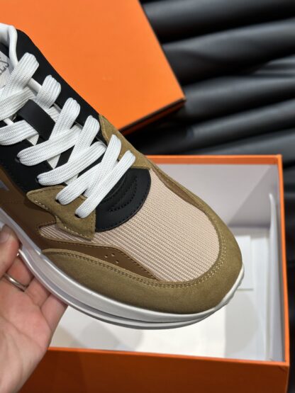Hermes men's thick-soled apricot brown fashion casual sports shoes - Image 8