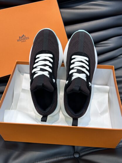 Hermes high-end men's fashion dark brown casual breathable simple sports shoes - Image 8