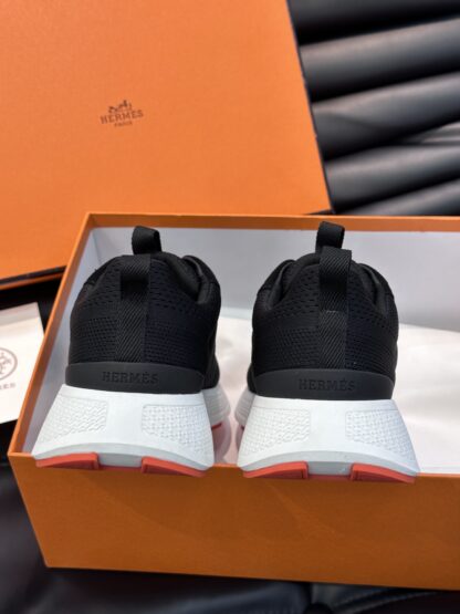 Hermes men's black and white comfortable breathable simple casual sports shoes - Image 8
