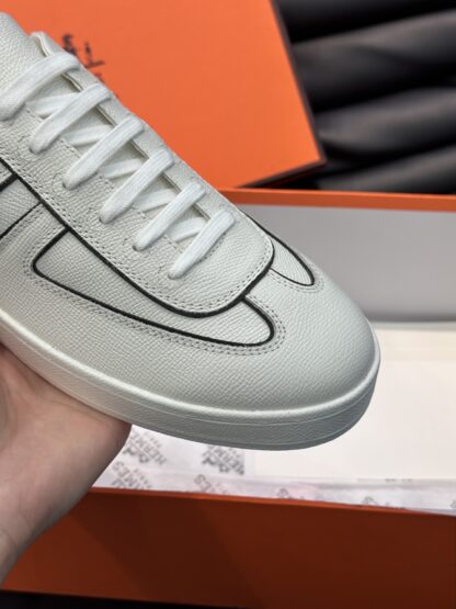 Hermes men's soft and lightweight white and black low-top casual sneakers - Image 8