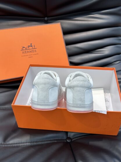 Hermès men's soft and lightweight white and gray low-top casual sneakers - Image 8