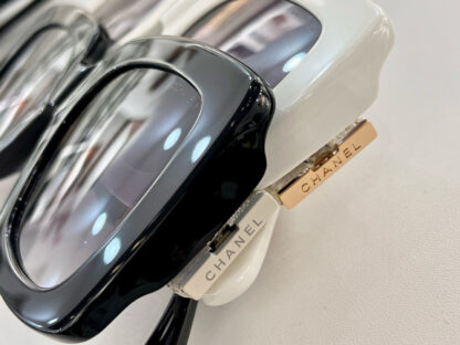 Chanel Fashion Sunglasses - Image 9