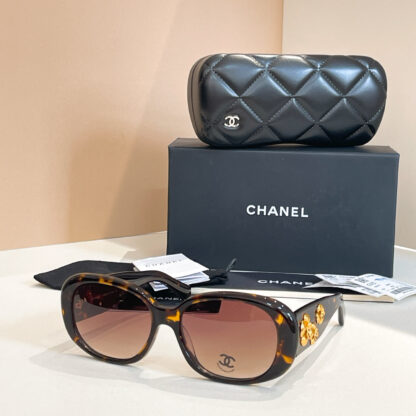 Chanel Fashion Sunglasses - Image 9