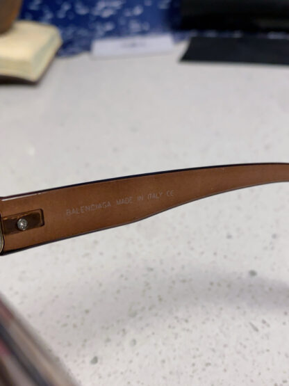 Balenciaga fashion sunglasses - Image 8