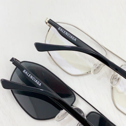 Balenciaga fashion sunglasses - Image 8