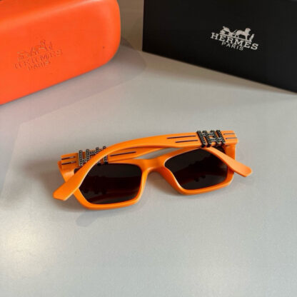 Hermès Fashion Sunglasses - Image 8