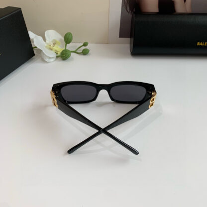 Balenciaga fashion sunglasses - Image 7