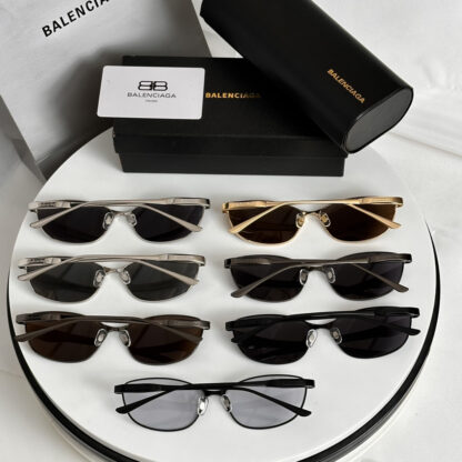 Balenciaga fashion sunglasses - Image 8