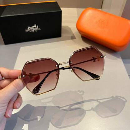 Hermes Fashion Sunglasses - Image 8